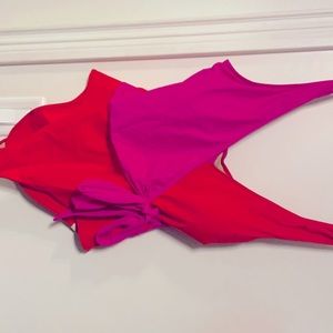 Summersault cross swim suit